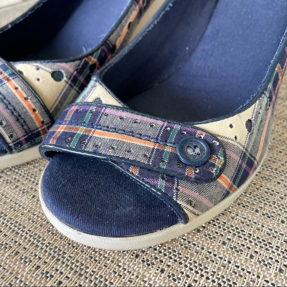 BC Footwear Plaid Fabric Peep-toe Wedges Navy Blue Size 9 - Picture 4 of 13